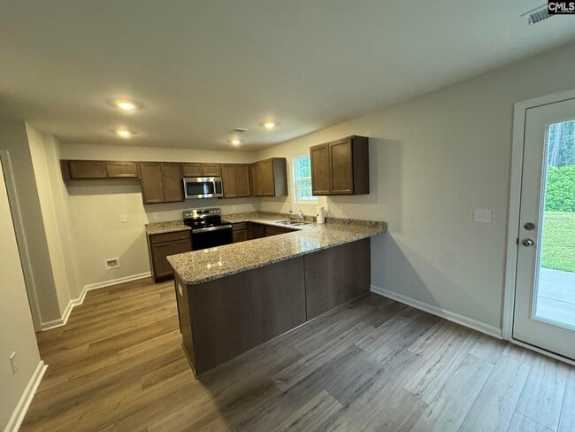 Photo - 6023 Edgemont Ct
