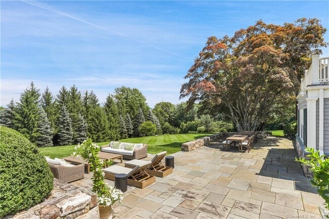 Photo - 378 Taconic Rd