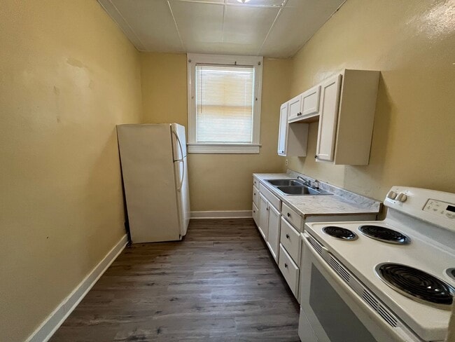 Photo - 405 River St Unit 405 River Street Apt 2