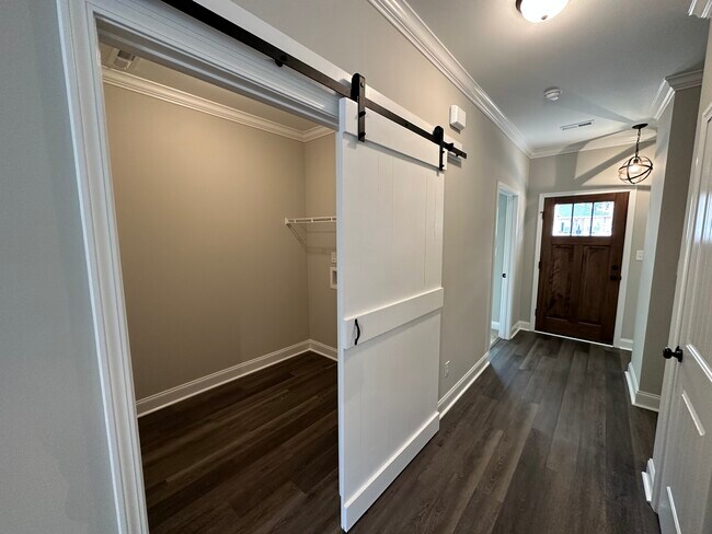 Photo - 203 Charles Gray Blvd