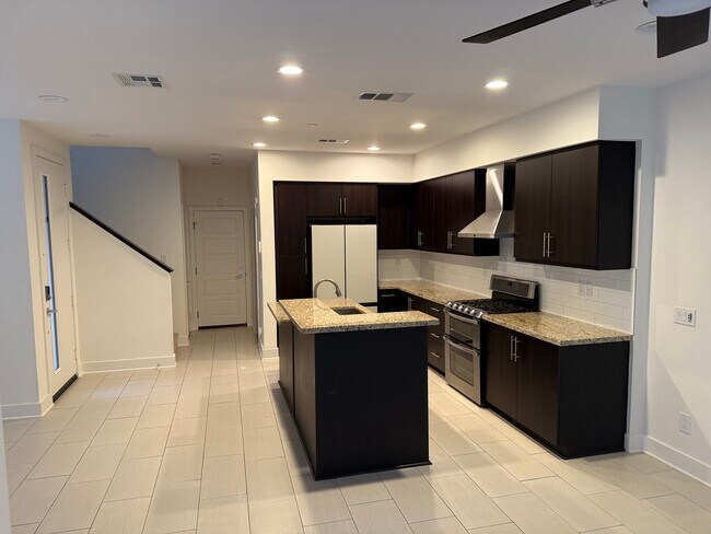 2623 Aperture Cir