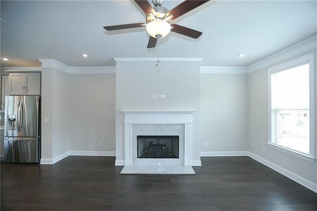 Photo - 3145 Quinn Pl