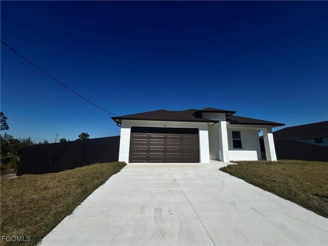 Photo - 2812 54th St W