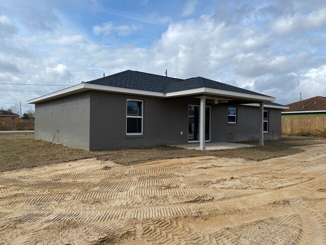 Photo - 3/2/2 Silver Spring Shores **AVAILABLE SOON***