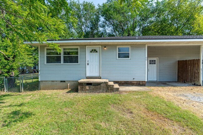Building Photo - Neal 60-64 Unit Neal 60 Rental