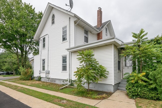 Photo - 463 Prospect Ave