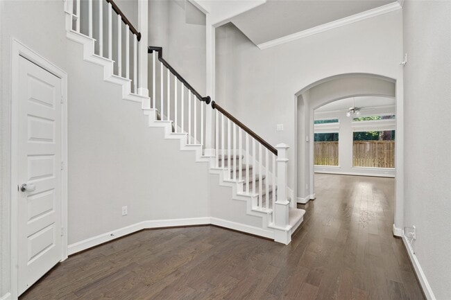 Photo - 927 W Lacey Garden Loop