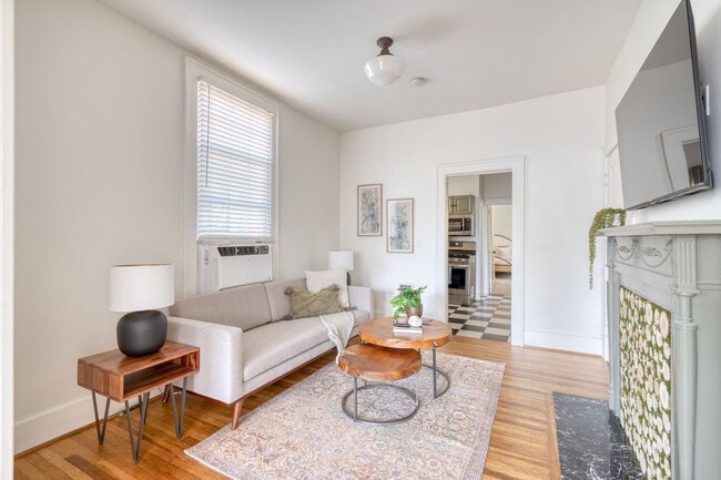 2114 E Burnside St Unit SI ID1611794P