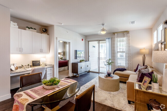 1BR, 1BA - 874 SF
