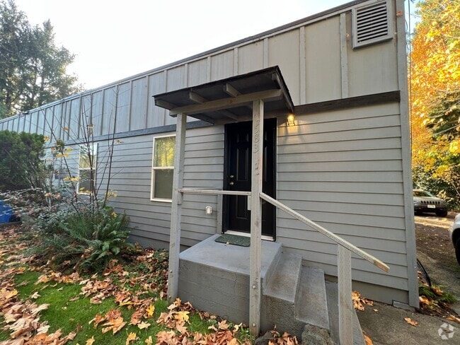 Building Photo - 691/A/583 Unit 691/A/583 Rental