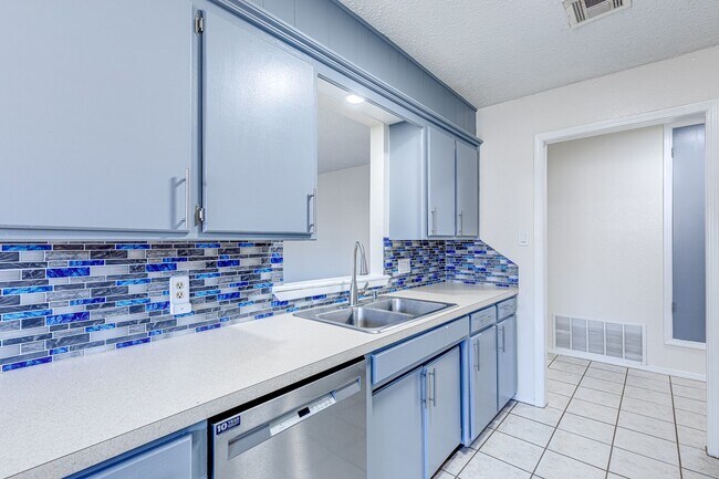 Photo - Beautiful 3 Bedroom 2 Bath Home