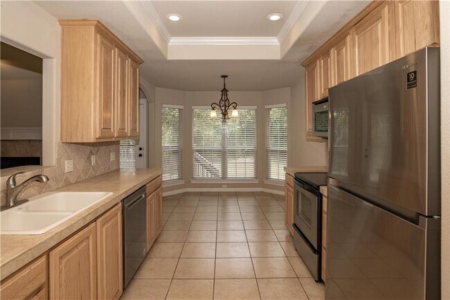 Photo - 10 Sonata Cir