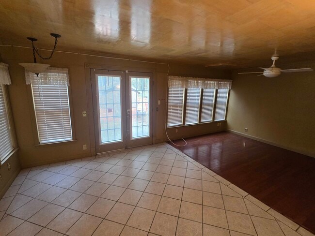 Photo - 1641 Rayonier Rd