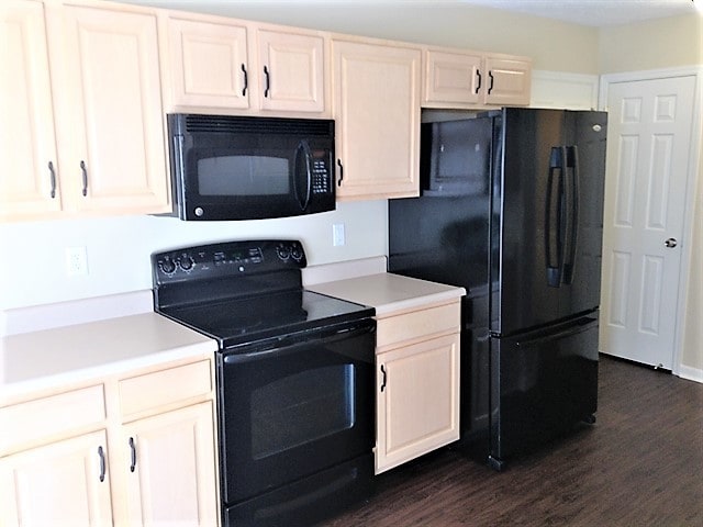 Photo - 241 Lakeview Dr