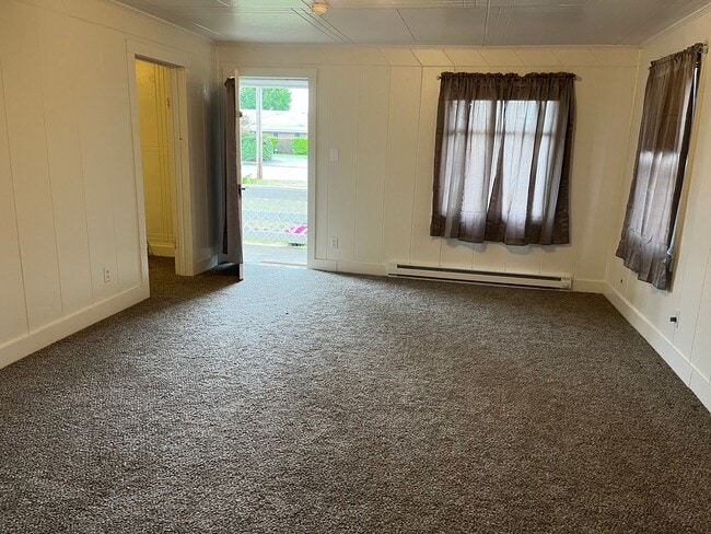 Photo - 5580 High Banks Rd