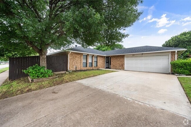 Building Photo - 2318 Clearhaven Dr Rental