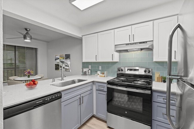 Building Photo - Cedardale Rental