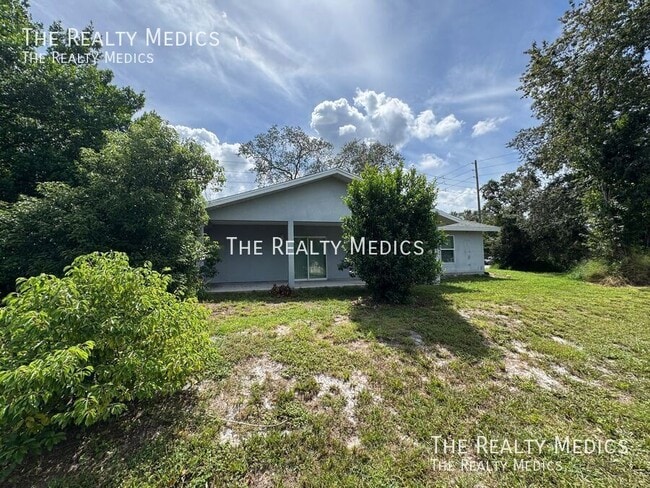 Photo - 1708 Providence Blvd