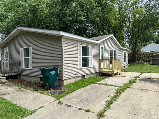 Building Photo - 4613 Palmer St Rental