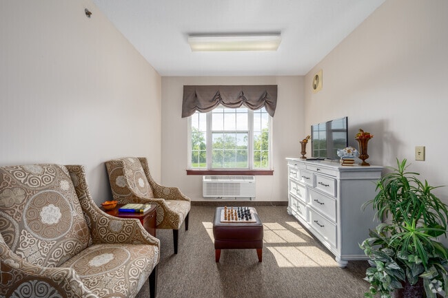 1BR, 1BA - 500SF - Living Room