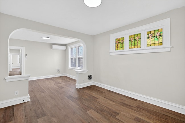 Photo - 5803 S Kings Highway Blvd Unit 2N