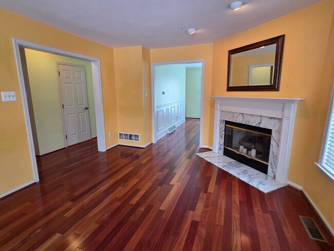 Photo - Beautiful Home Available in Evian!