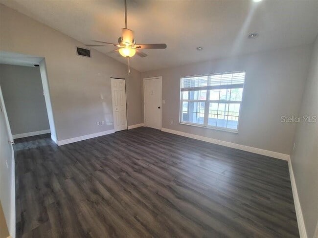 Photo - 3443 Martell St