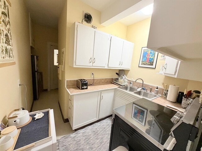 Photo - 15A Jason St Unit 2A