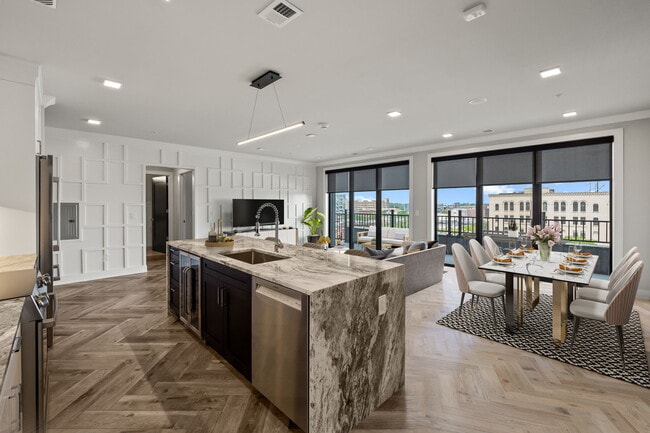 Floor to Ceiling Windows