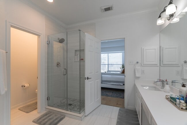 Photo - 135 S Rocky Point Cir