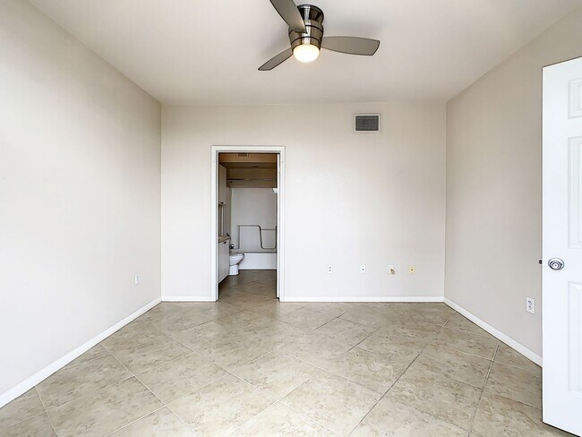 Photo - North Quarter of Downtown Orlando, convenient to Ivanhoe District