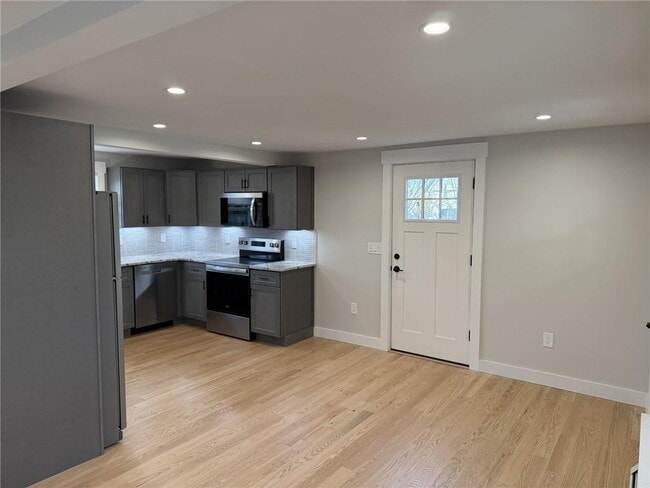 Photo - 863 Main St Unit 1