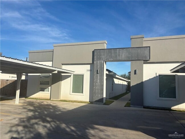 Building Photo - 10 S Colt Ln Unit 1