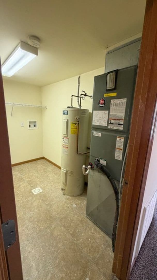 Photo - 21 Village W Ct Unit 201