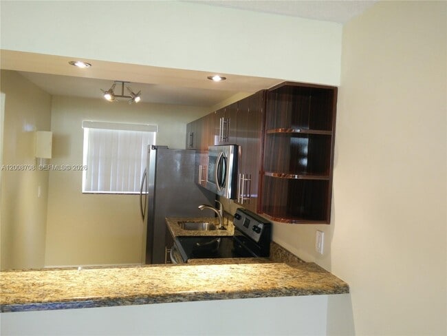 Photo - 3285 Foxcroft Rd Unit E107