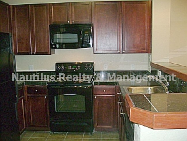Photo - 108 Baldwin Rowe Cir