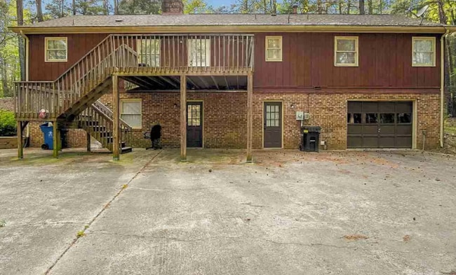 Photo - 421 Constitution Dr