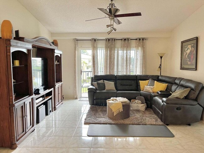 Photo - 300 Crestwood Ct N Unit 309