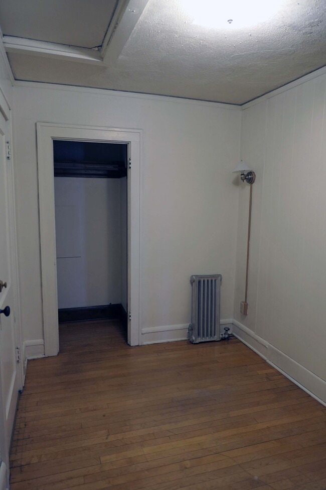 1937 University Ave Unit 1937-2
