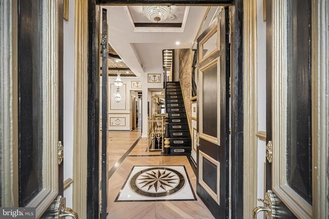 Photo - 810 Prince St