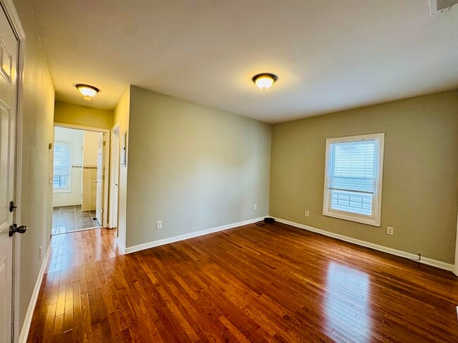 13 W 51st St Unit Floor 2