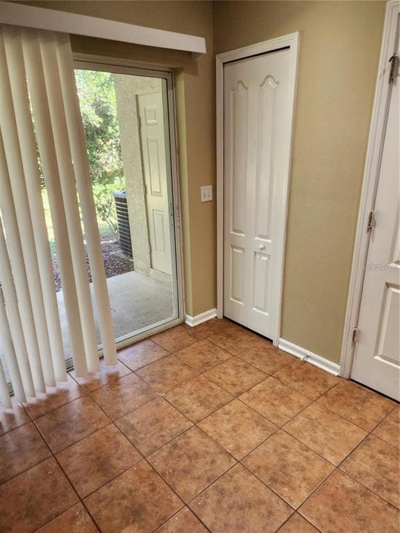 15924 Fishhawk Creek Ln