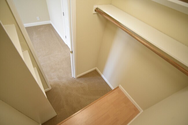 Photo - 3422 Andover St