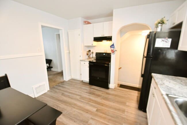 Photo - 3 bedroom home located 1 mile from the University of Notre Dame