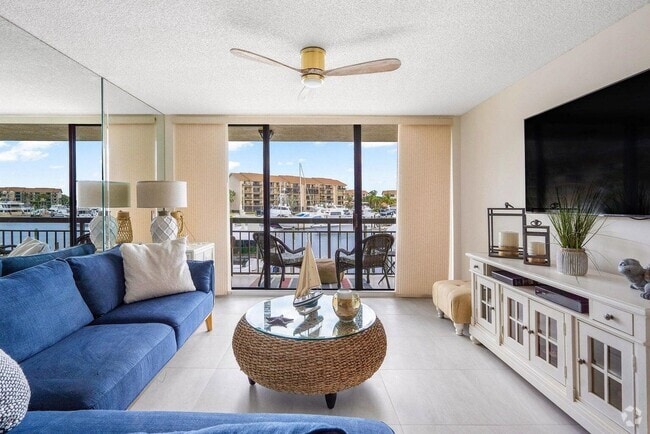 Building Photo - 2601 Marina Isle Way Unit 202 Rental