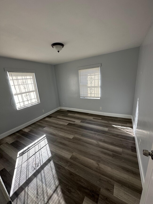 Photo - 3805 Fairfax St