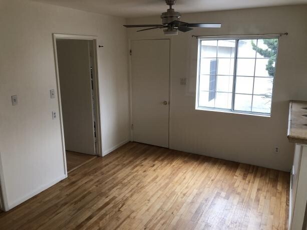 Photo - 537 Trouville Ave Unidad 537 A