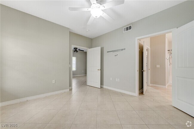 Building Photo - 10245 S Maryland Pkwy Unit 161 Rental