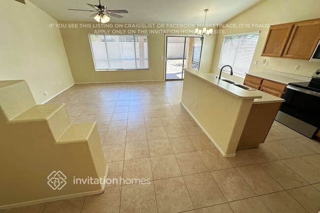 Photo - 775 S Lanus Dr