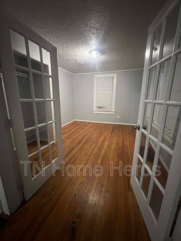 Photo - 2761 Tarleton Ave